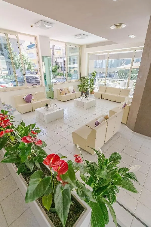 Hotel Confort リミニ