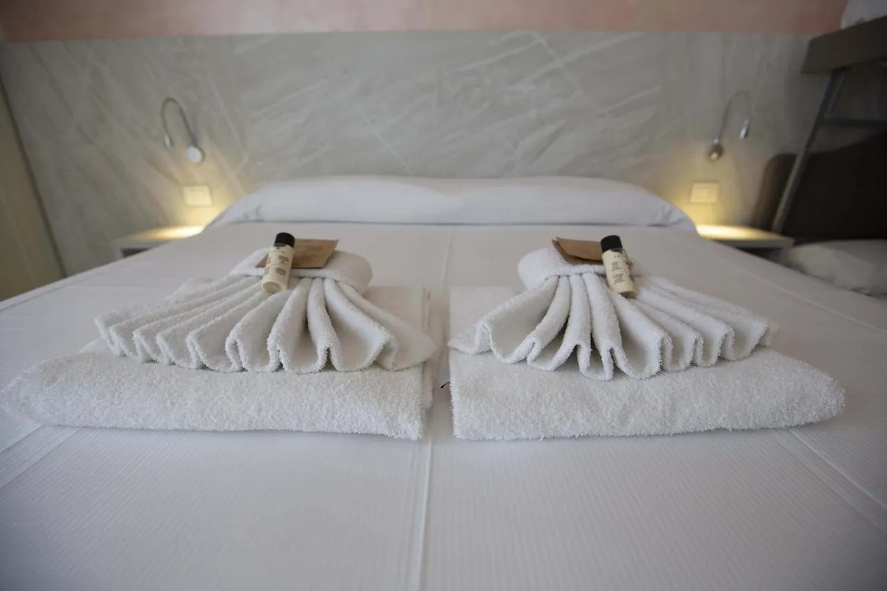 Hotel Confort Rimini Olaszország