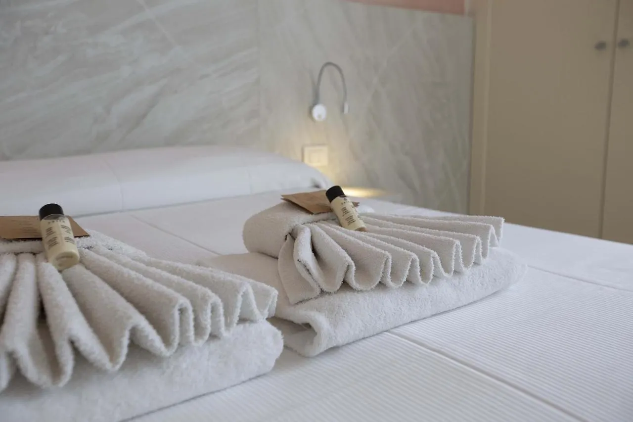 Hotel Confort Rimini 3*,